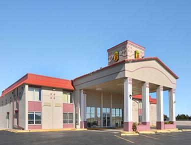 Super 8 By Wyndham Elk City Exterior photo
